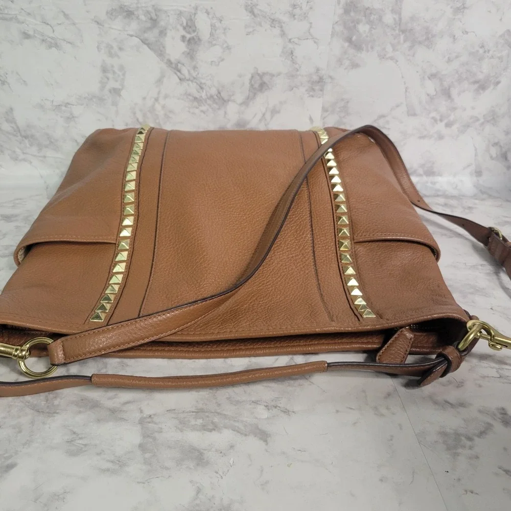 Coach Studded Pebbled Leather Shoulder Bag Saddle Brown Gold Hardware Crossbody
